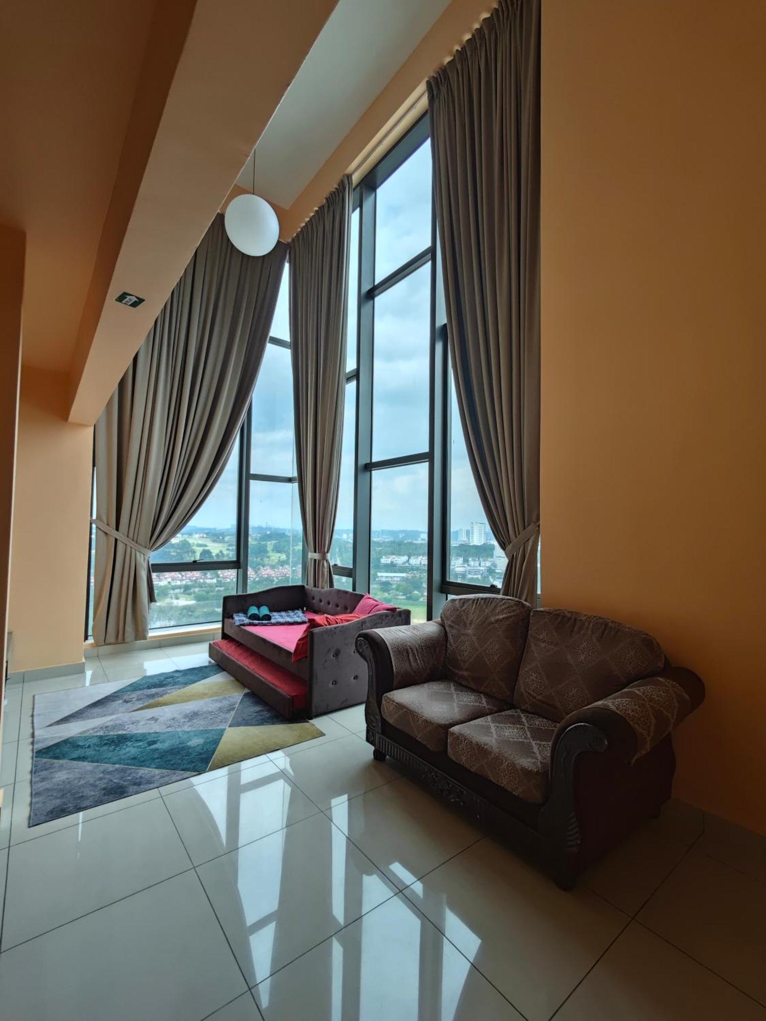Apartment Duplex Evo Soho Bangi